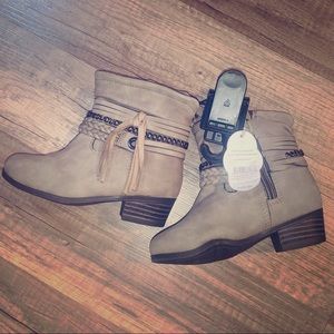 Children’s Wonder Nation Boots-NWT